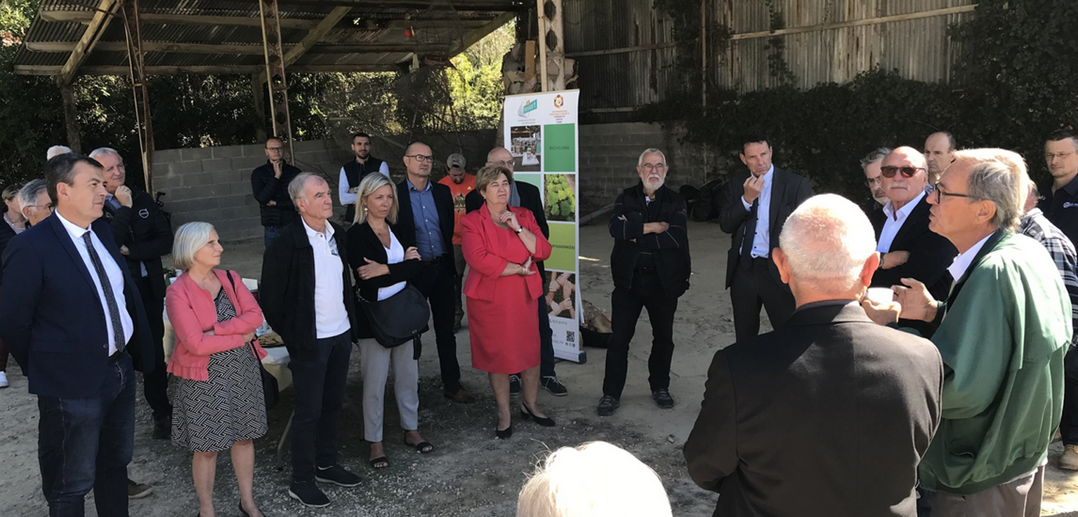 Visite De La Champignonni re De Scorb Clairvaux Avec Le Pr sident Du 
